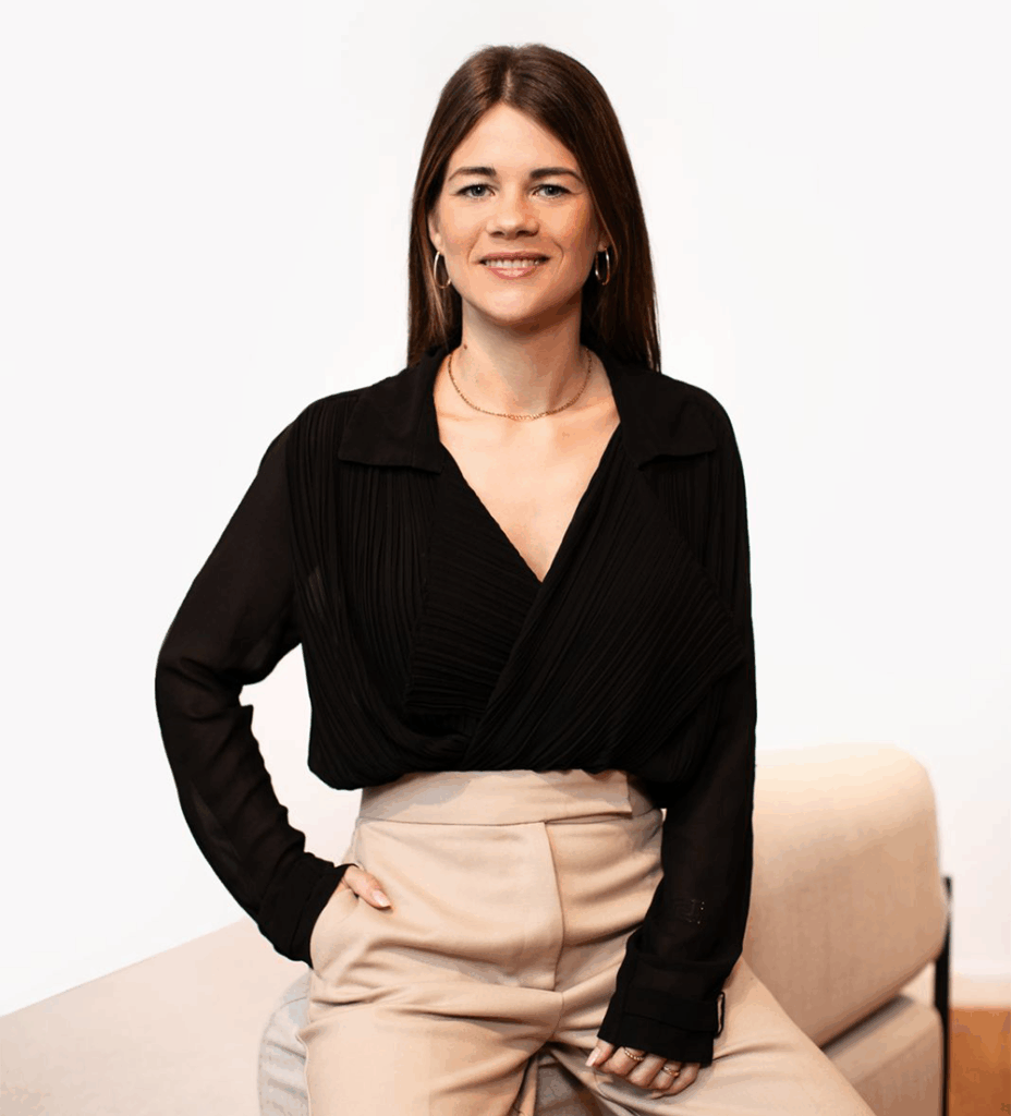 Portraitfoto von Antonia Schwer